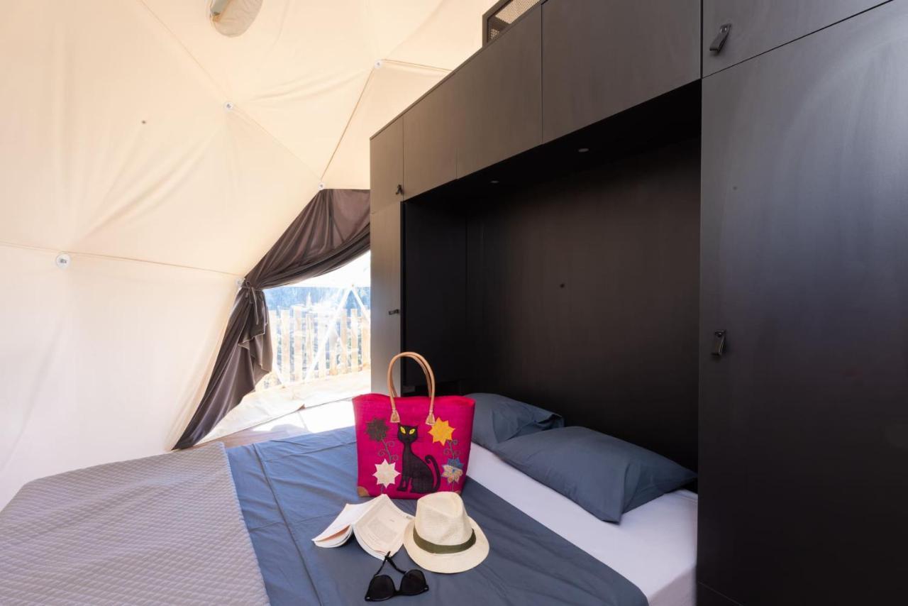 Les Domes Des Gorges Hotel Ruoms Exterior foto